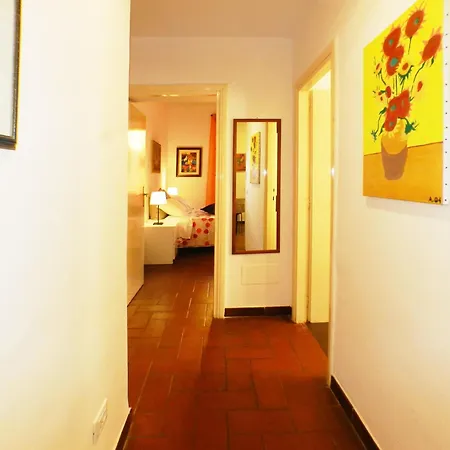 The Artist House شقة *